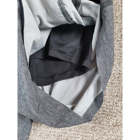 Lululemon Pace Breaker Out Of Mind Liner Lined Men's Gray Shorts Size M Workout - Picture 5 of 9